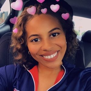 Meet your Posher, Kelcey